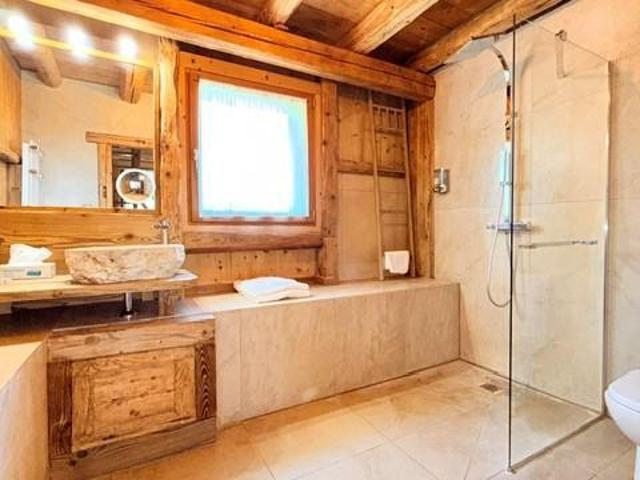 Maison en vente à Viuz en Sallaz, Auvergne Rhône Alpes, 2210 €