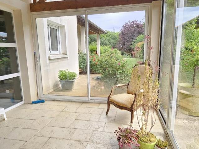Maison en vente à Vivonne, Nouvelle Aquitaine, 438900€