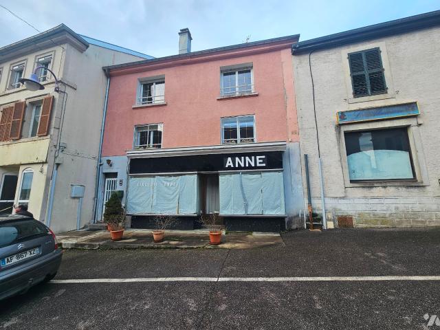 Maison en vente à Vôge les Bains, Grand Est, 66000€