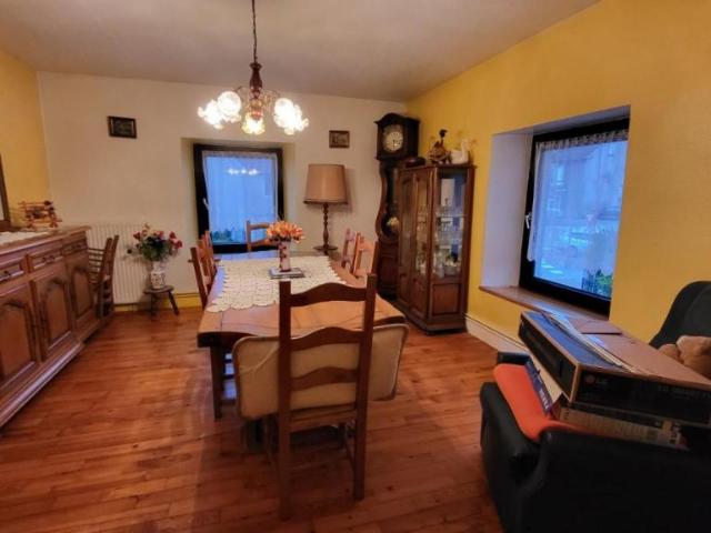 Maison en vente à Voujeaucourt, Bourgogne Franche Comté, 77000€