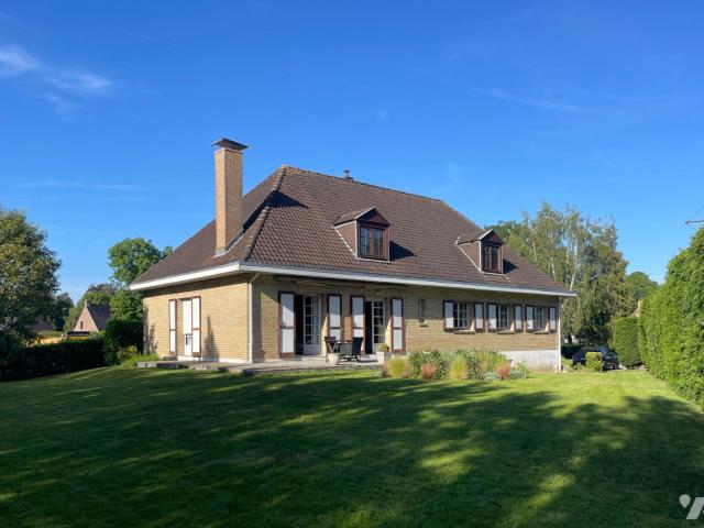 Maison en vente à Wormhout, Hauts de France, 320000€