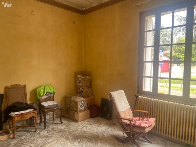 Maison en vente à Aiguillon, Nouvelle Aquitaine, 258000€