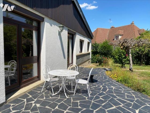 Maison en vente à Aigle, Normandie, 248640€