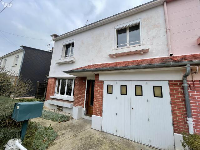 Maison en vente à Albert, Hauts de France, 84680€