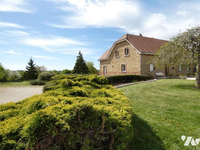 Maison en vente à Amagne, Grand Est, 299000€