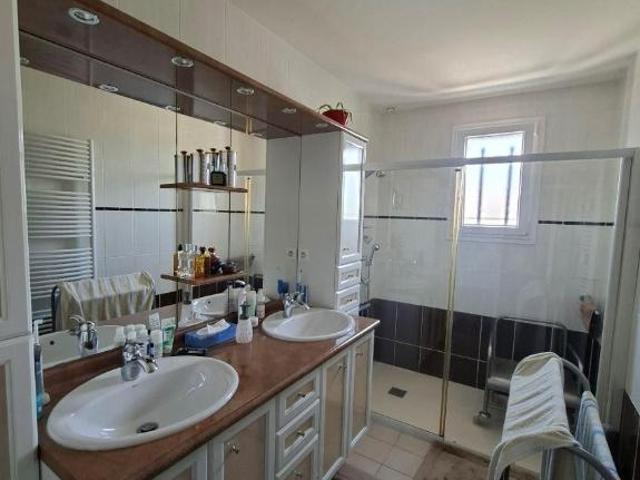 Maison en vente à Angers, Pays de la Loire, 418000€