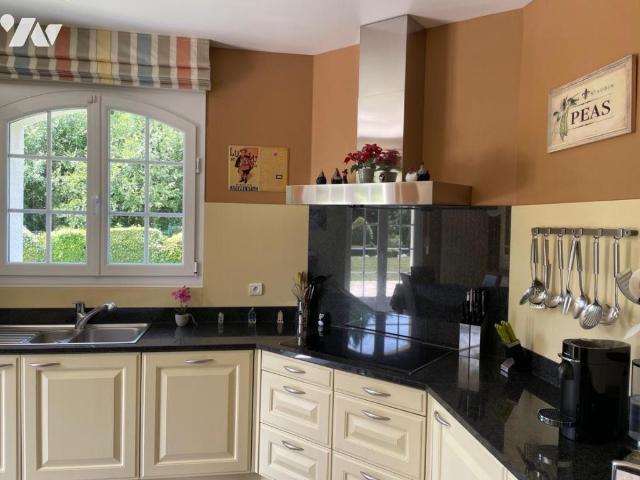 Maison en vente à Anzin Saint Aubin, Hauts de France, 1057 €