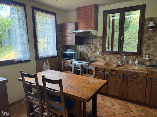 Maison en vente à Arbois, Bourgogne Franche Comté, 246000€