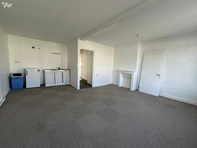 Maison en vente à Aumale, Normandie, 68322€