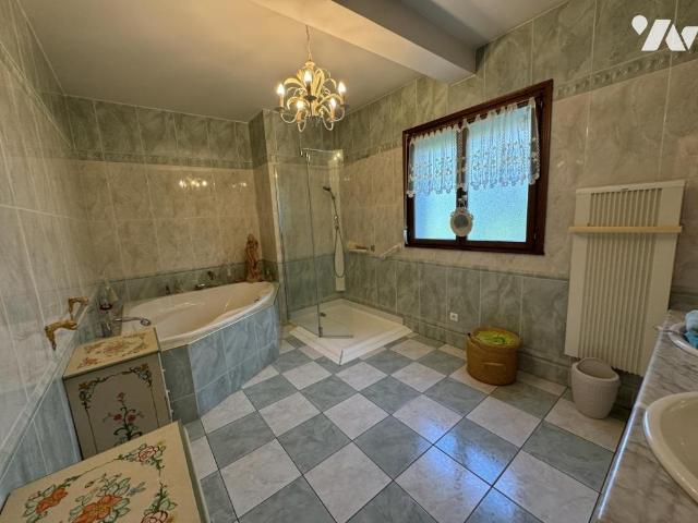Maison en vente à Aulnoy lez Valenciennes, Hauts de France, 310000€