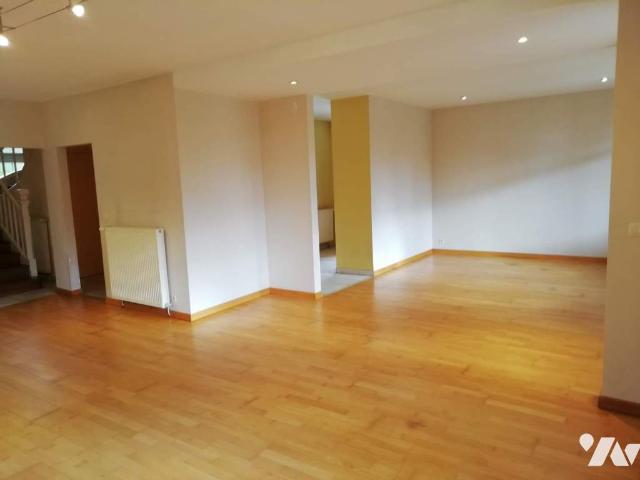 Maison en vente à Bagnoles de l'Orne, Normandie, 312000€