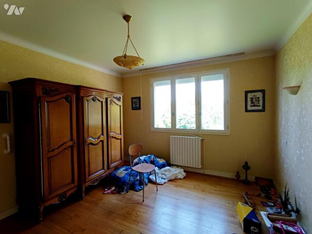 Maison en vente à Bains sur Oust, Bretagne, 180000€