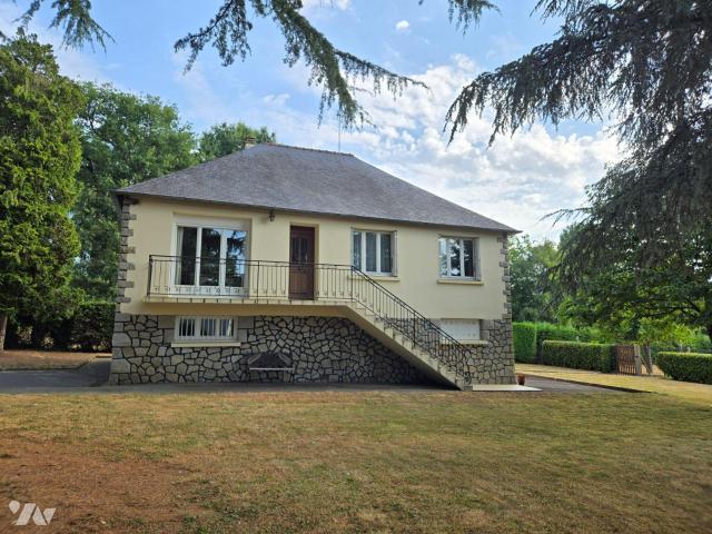 Maison en vente à Bains sur Oust, Bretagne, 191696€