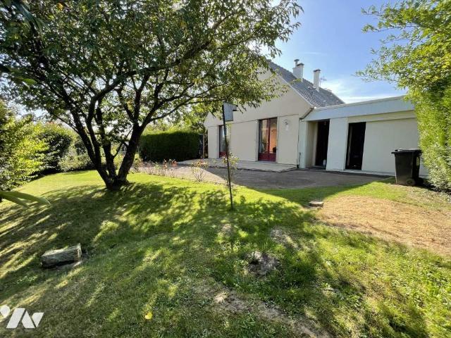 Maison en vente à Bais, Bretagne, 210000€