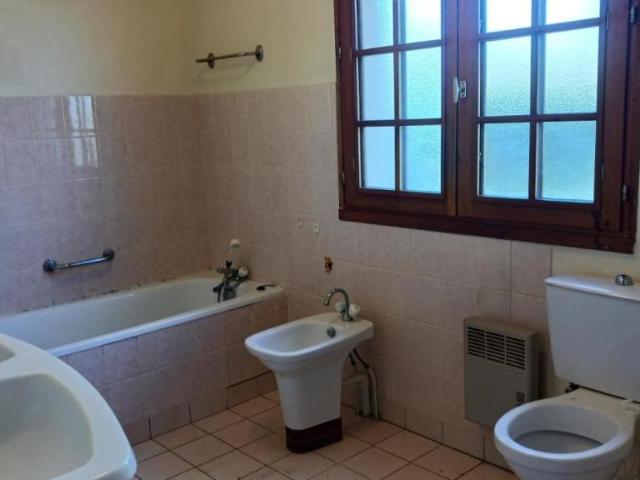 Maison en vente à Barfleur, Normandie, 357000€