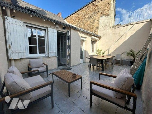 Maison en vente à Baugé en Anjou, Pays de la Loire, 180262€