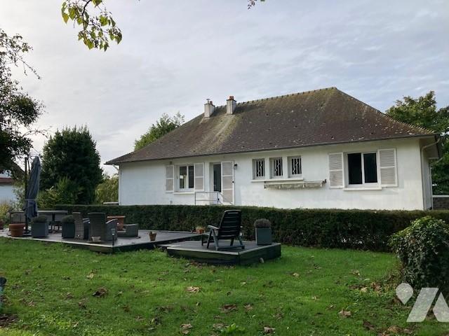 Maison en vente à Bayeux, Normandie, 400000€