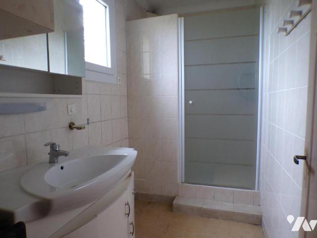 Maison en vente à Bazinval, Normandie, 90550€