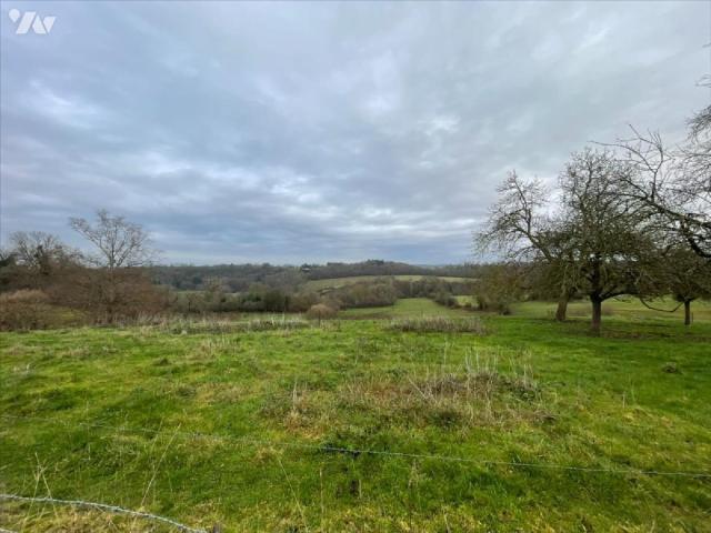 Maison en vente à Bazoches au Houlme, Normandie, 54500€