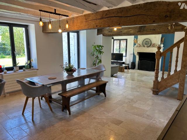 Maison en vente à Beaugency, Centre Val de Loire, 300000€