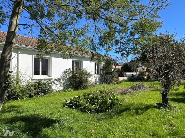 Maison en vente à Beauvoir sur Mer, Pays de la Loire, 290000€