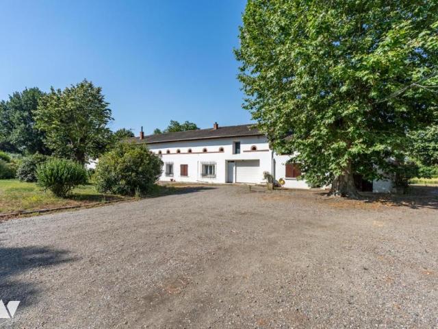 Maison en vente à Belberaud, Occitanie, 649900€