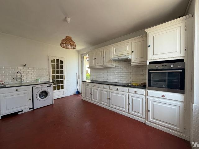 Maison en vente à Berzy le Sec, Hauts de France, 176000€