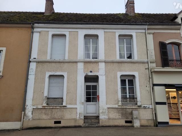 Maison en vente à Berd'huis, Normandie, 125080€