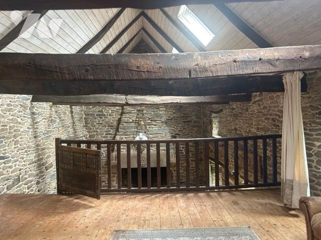 Maison en vente à Berrien, Bretagne, 142425€