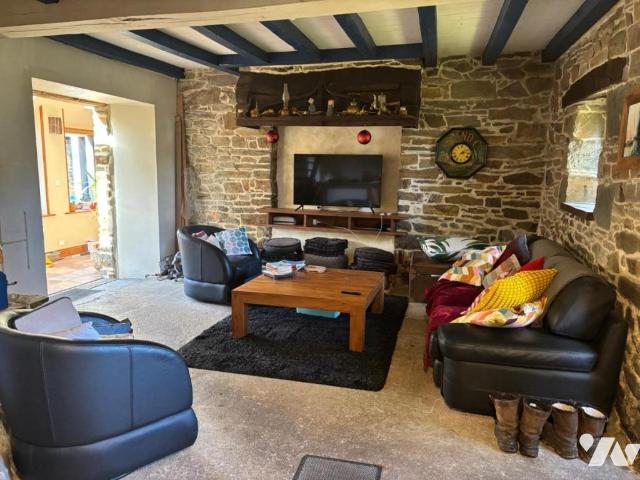 Maison en vente à Berrien, Bretagne, 346500€