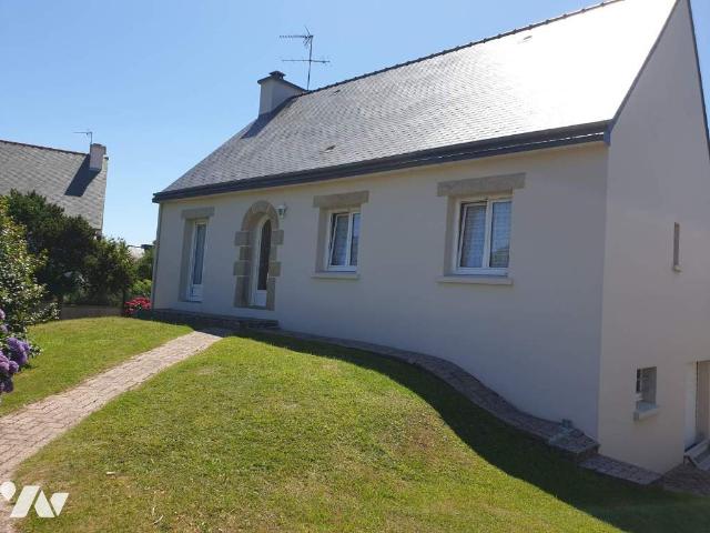 Maison en vente à Binic Étables sur Mer, Bretagne, 353920€