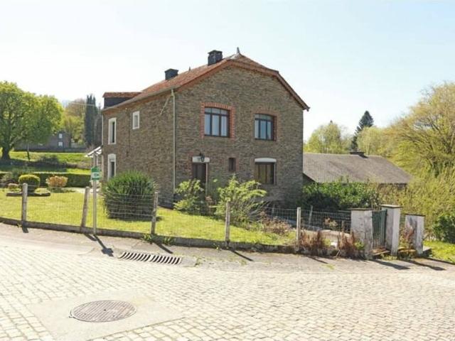 Maison en Vente à Bievre