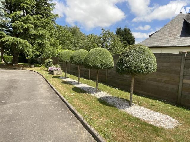 Maison en vente à Bobital, Bretagne, 690000€