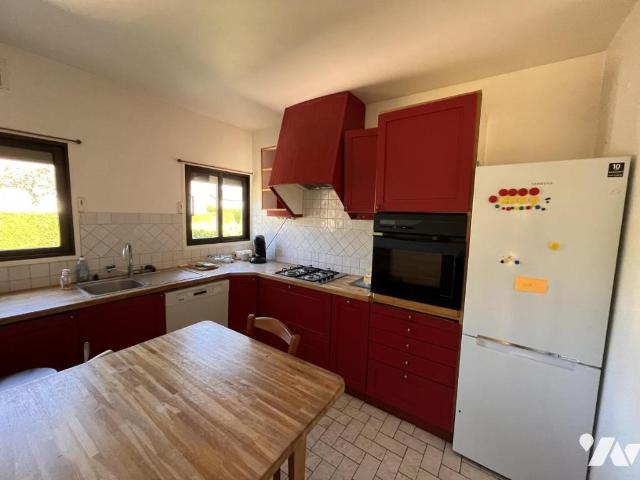 Maison en vente à Bois Guillaume, Normandie, 354500€
