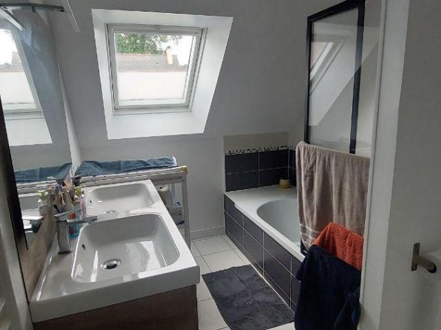 Maison en vente à Bouëxière, Bretagne, 271000€