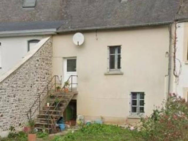 Maison en vente à Bourgon, Pays de la Loire, 20000€
