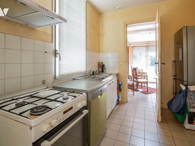 Maison en vente à Bouscat, Nouvelle Aquitaine, 270952€