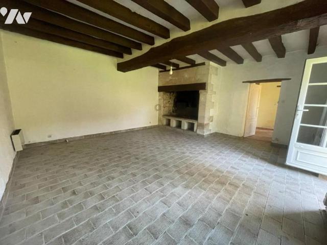 Maison en vente à Blou, Pays de la Loire, 75900€