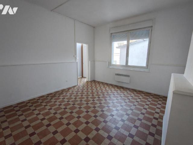 Maison en vente à Blendecques, Hauts de France, 86450€