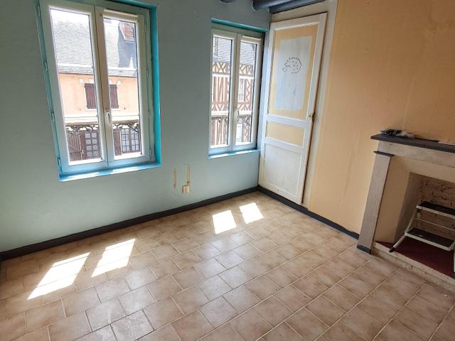 Maison en vente à Broglie, Normandie, 45000€