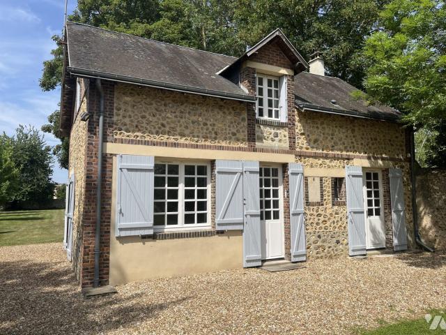 Maison en vente à Brezolles, Centre Val de Loire, 145500€