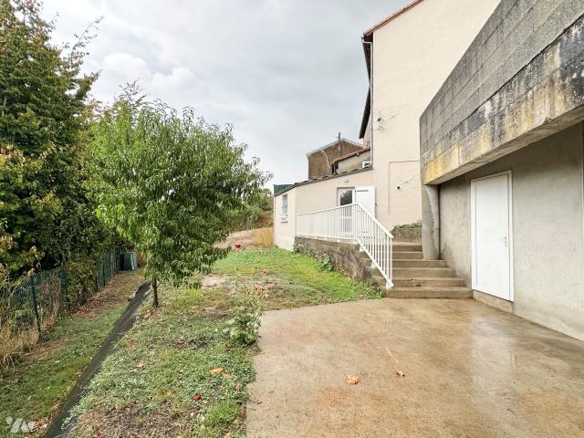 Maison en vente à Bressuire, Nouvelle Aquitaine, 126270€