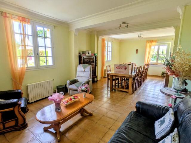 Maison en vente à Brix, Normandie, 372600€