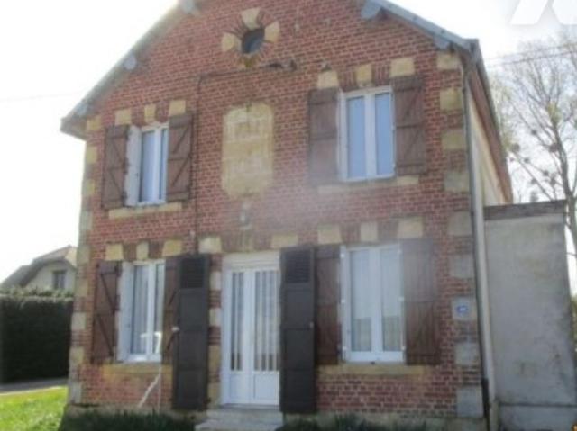 Maison en vente à Brieulles sur Bar, Grand Est, 55000€