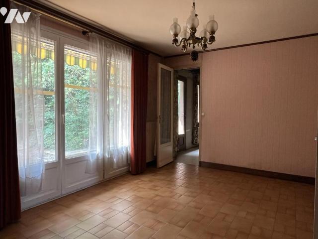 Maison en vente à Brionne, Normandie, 132500€