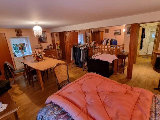 Maison en vente à Bruyères, Grand Est, 140000€