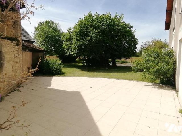 Maison en vente à Burgille, Bourgogne Franche Comté, 350000€
