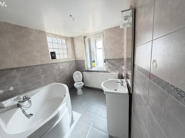Maison en vente à Cambrai, Hauts de France, 104000€