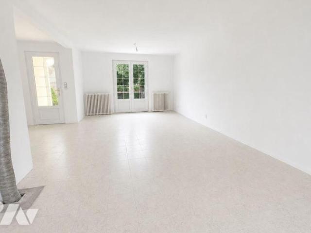 Maison en vente à Caours, Hauts de France, 236250€