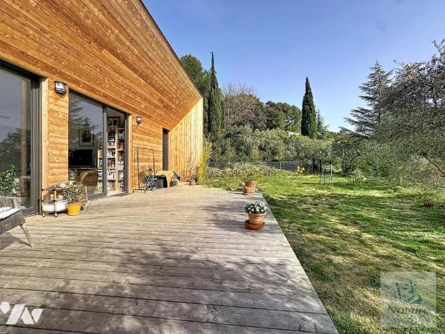 Maison en vente à Cadenet, Provence Alpes Côte d'Azur, 750000€